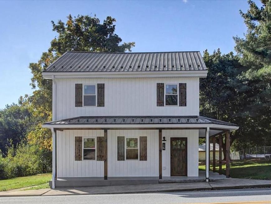 16 E Main Street, Newburg, PA 17240 Main Photo