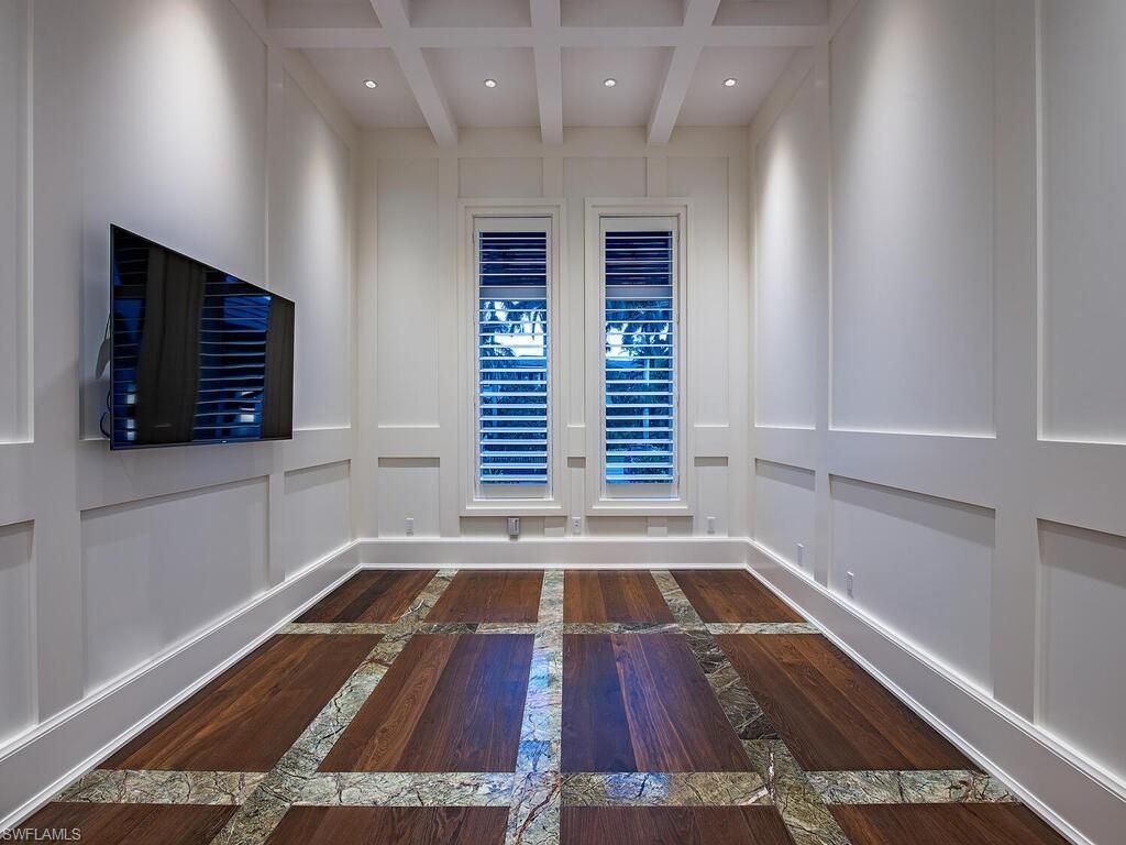 605 Galleon Dr, Naples, FL 34102 Photo