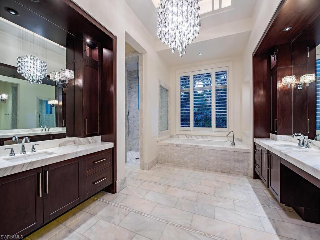 605 Galleon Dr, Naples, FL 34102 Photo