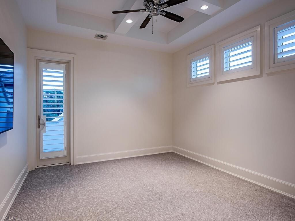 605 Galleon Dr, Naples, FL 34102 Photo