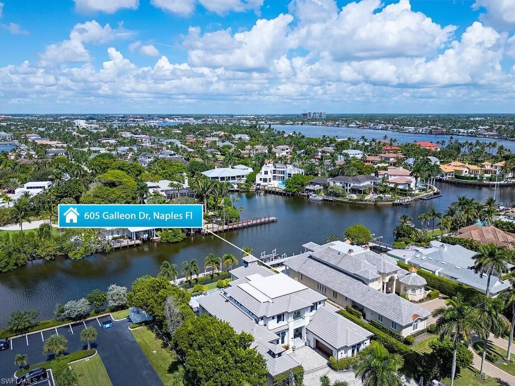 605 Galleon Dr, Naples, FL 34102 Photo