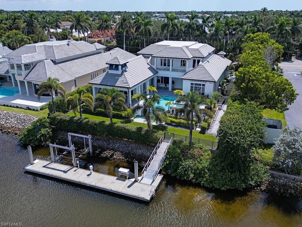 605 Galleon Dr, Naples, FL 34102 Photo