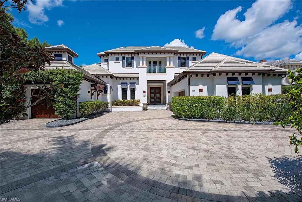 605 Galleon Dr, Naples, FL 34102 Photo