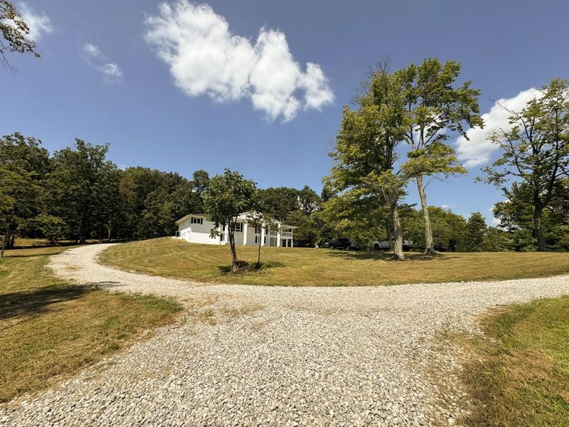 973 Golf Course Road, Waverly, OH 45690 Photo 11