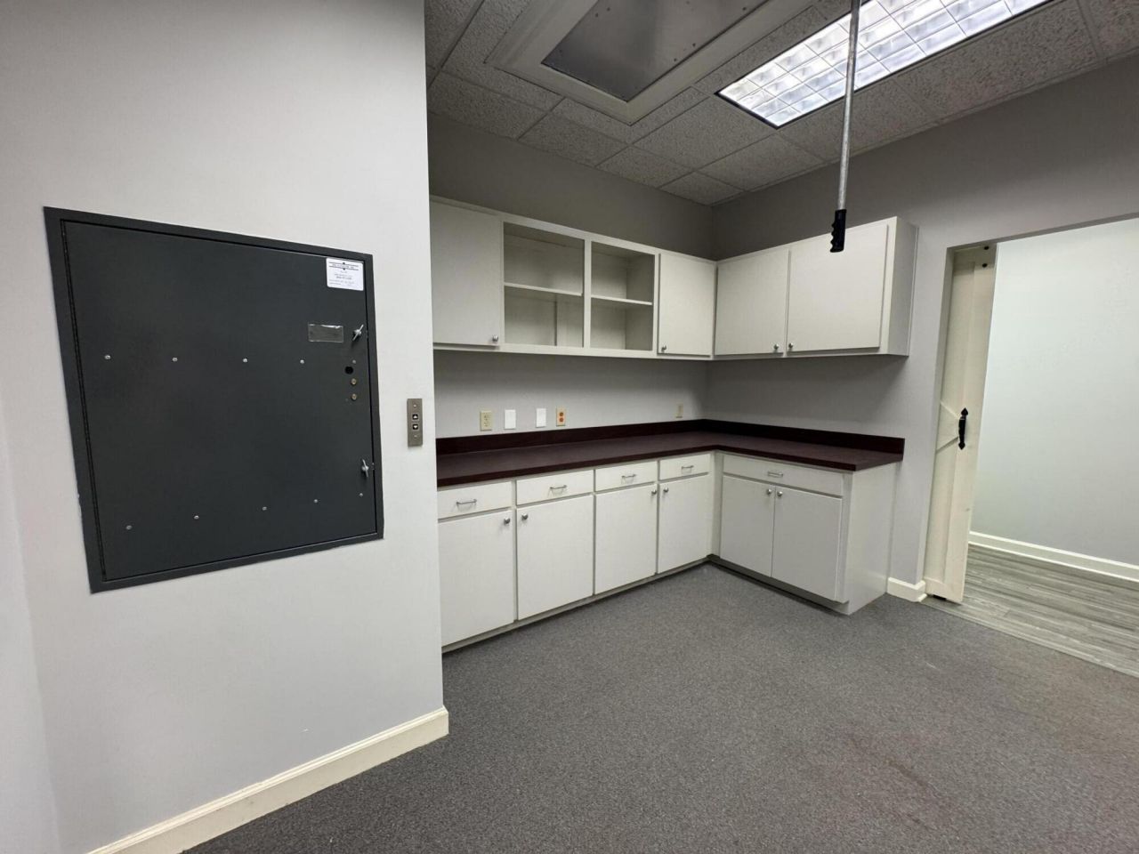 3255 Industry Drive Photo 15