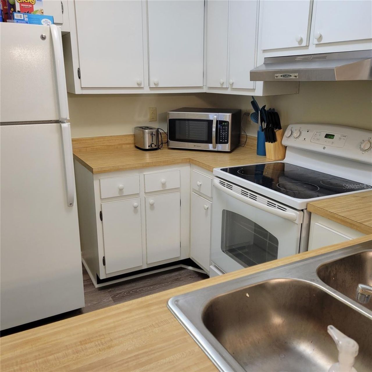 3275 Beneva Road, Unit 104, Sarasota, FL 34232 Photo