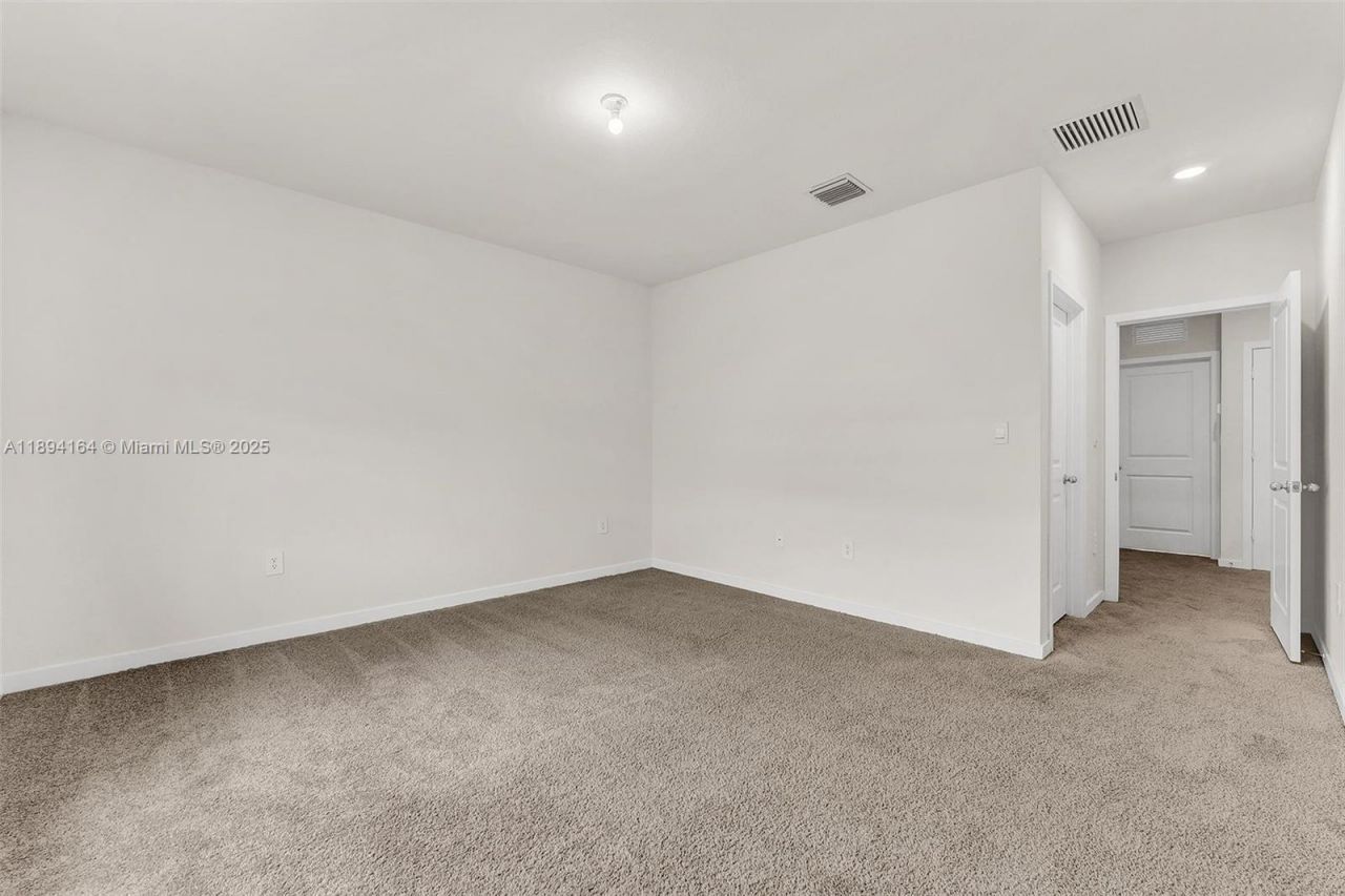 450 NE 13th St, Florida City, FL 33034 Photo