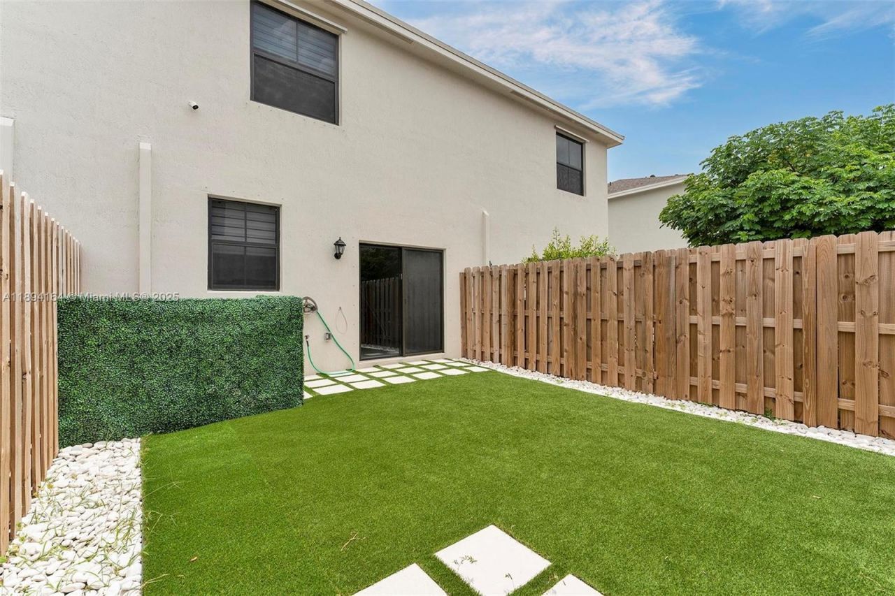 450 NE 13th St, Florida City, FL 33034 Photo