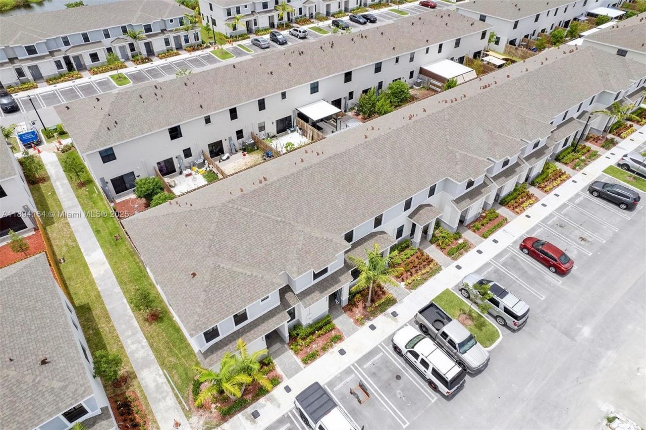 450 NE 13th St, Florida City, FL 33034 Photo
