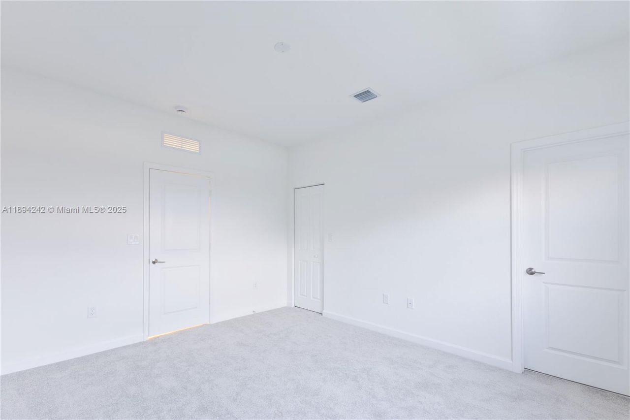 13203 SW 188th Ter, Miami, FL 33177 Photo