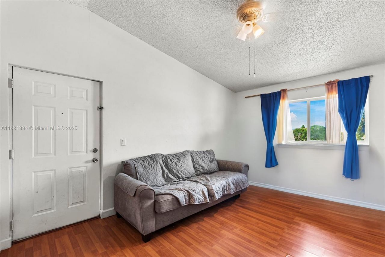 3630 N 56th Ave, Unit 323, Hollywood, FL 33021 Photo