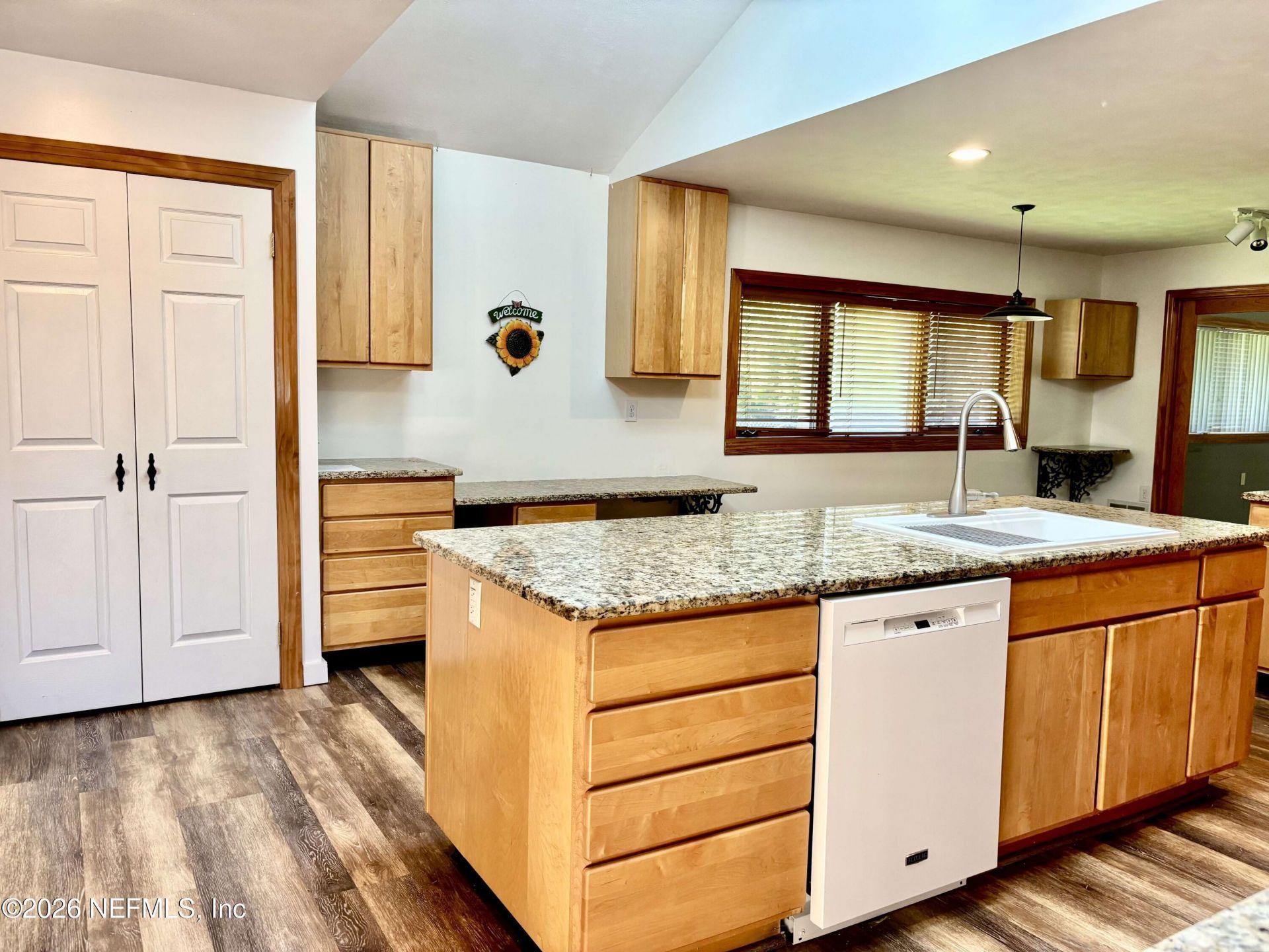 101 Riverview Drive, East Palatka, FL 32131 Photo