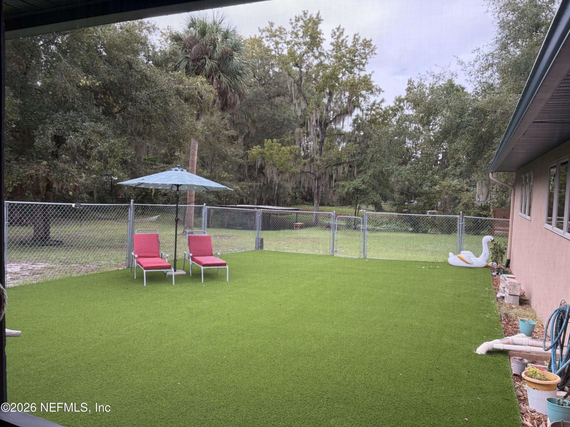 101 Riverview Drive, East Palatka, FL 32131 Photo