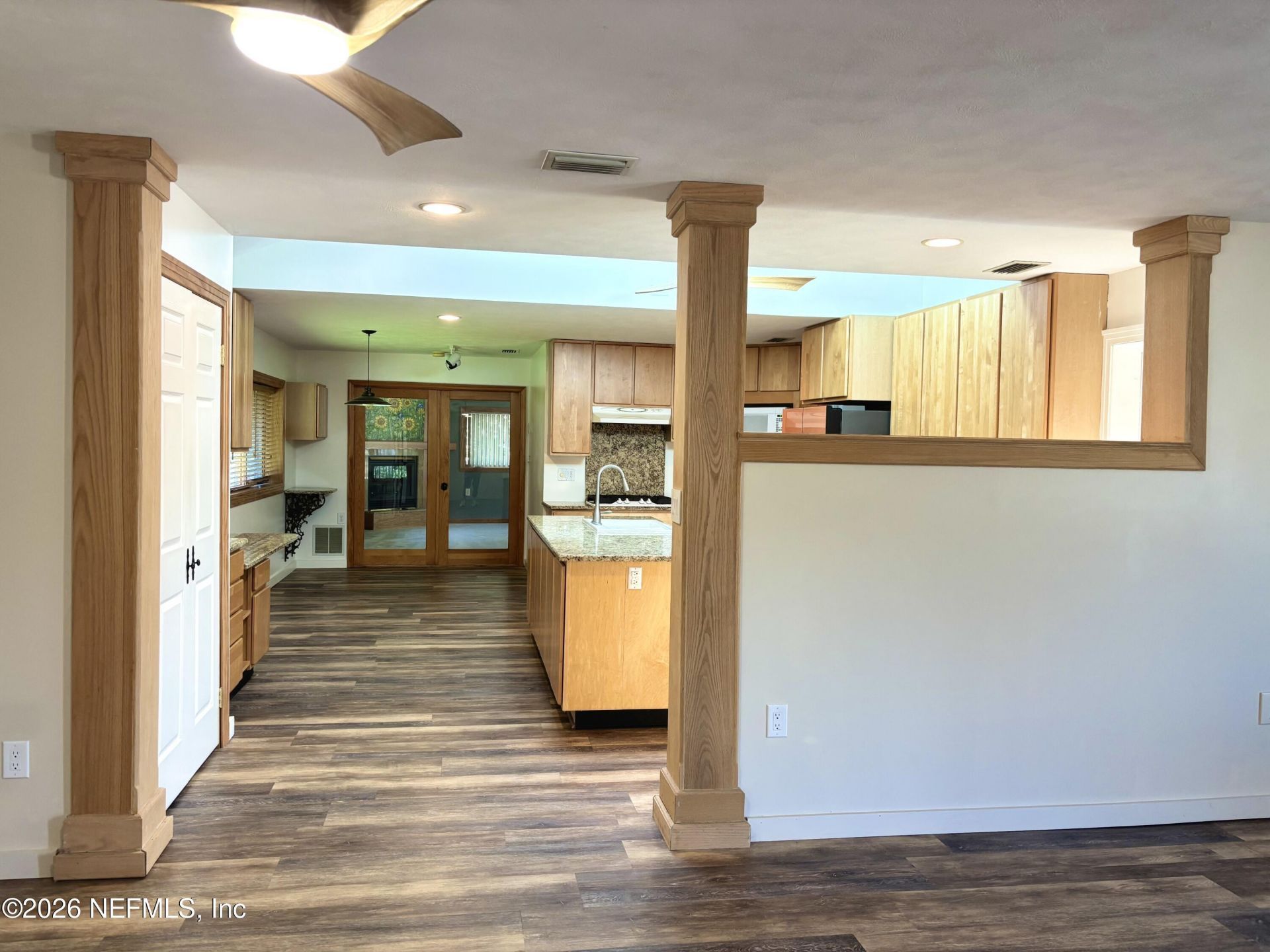 101 Riverview Drive, East Palatka, FL 32131 Photo