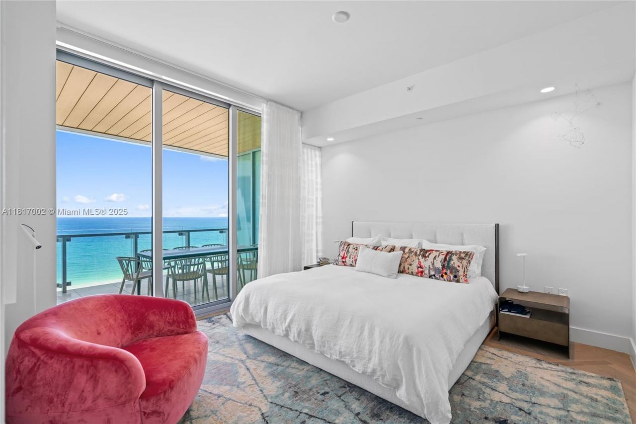 5775 Collins Ave, Unit 1602, Miami Beach, FL 33140 Photo