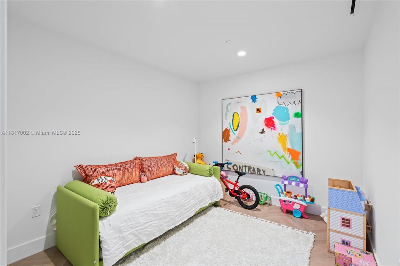 5775 Collins Ave, Unit 1602, Miami Beach, FL 33140 Photo