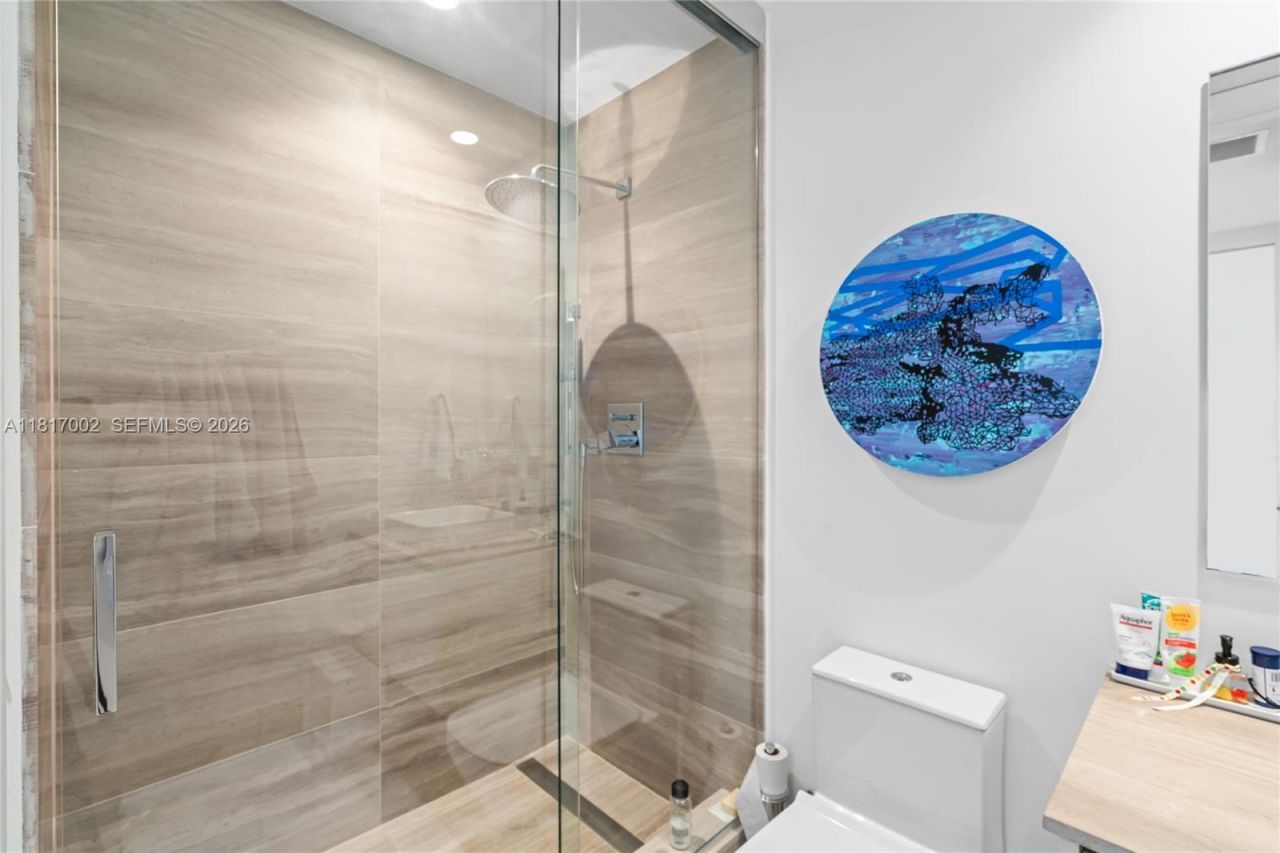 5775 Collins Ave, Unit 1602, Miami Beach, FL 33140 Photo