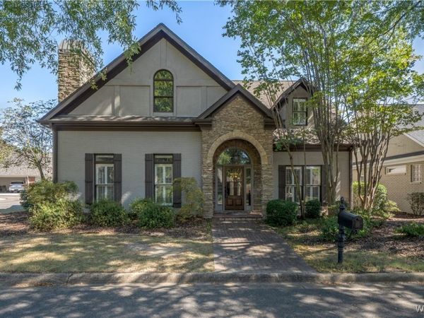 1726 Williamsburg Lane, Tuscaloosa, AL 35406