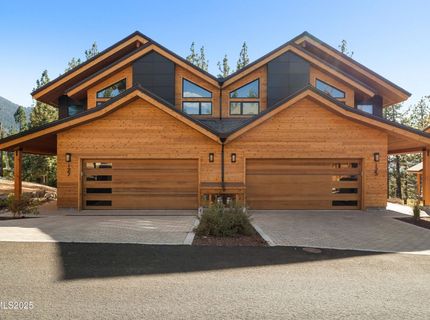 127 Sierra Colina Drive, Unit 19, Stateline, NV 89449 Photo