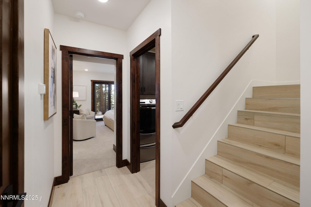 127 Sierra Colina Drive, Unit 19, Stateline, NV 89449 Photo