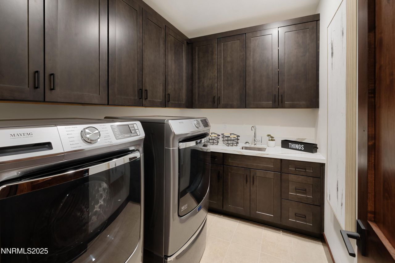 127 Sierra Colina Drive, Unit 19, Stateline, NV 89449 Photo