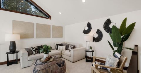 127 Sierra Colina Drive, Unit 19, Stateline, NV 89449 Photo