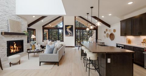 127 Sierra Colina Drive, Unit 19, Stateline, NV 89449 Photo