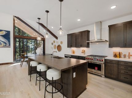 127 Sierra Colina Drive, Unit 19, Stateline, NV 89449 Photo