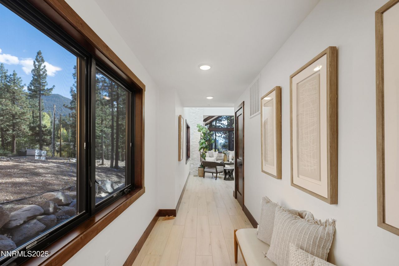 127 Sierra Colina Drive, Unit 19, Stateline, NV 89449 Photo