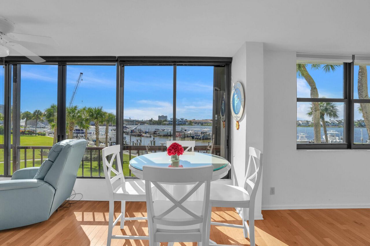 1648 Jupiter Cove Drive, Unit 209, Jupiter, FL 33469 Photo