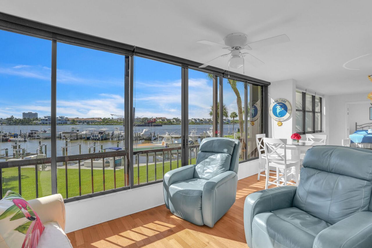 1648 Jupiter Cove Drive, Unit 209, Jupiter, FL 33469 Photo