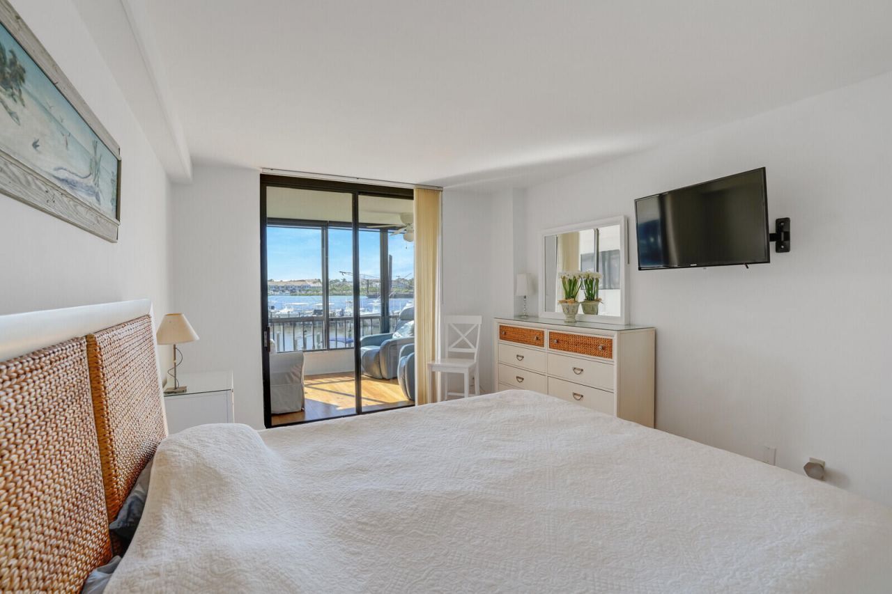 1648 Jupiter Cove Drive, Unit 209, Jupiter, FL 33469 Photo