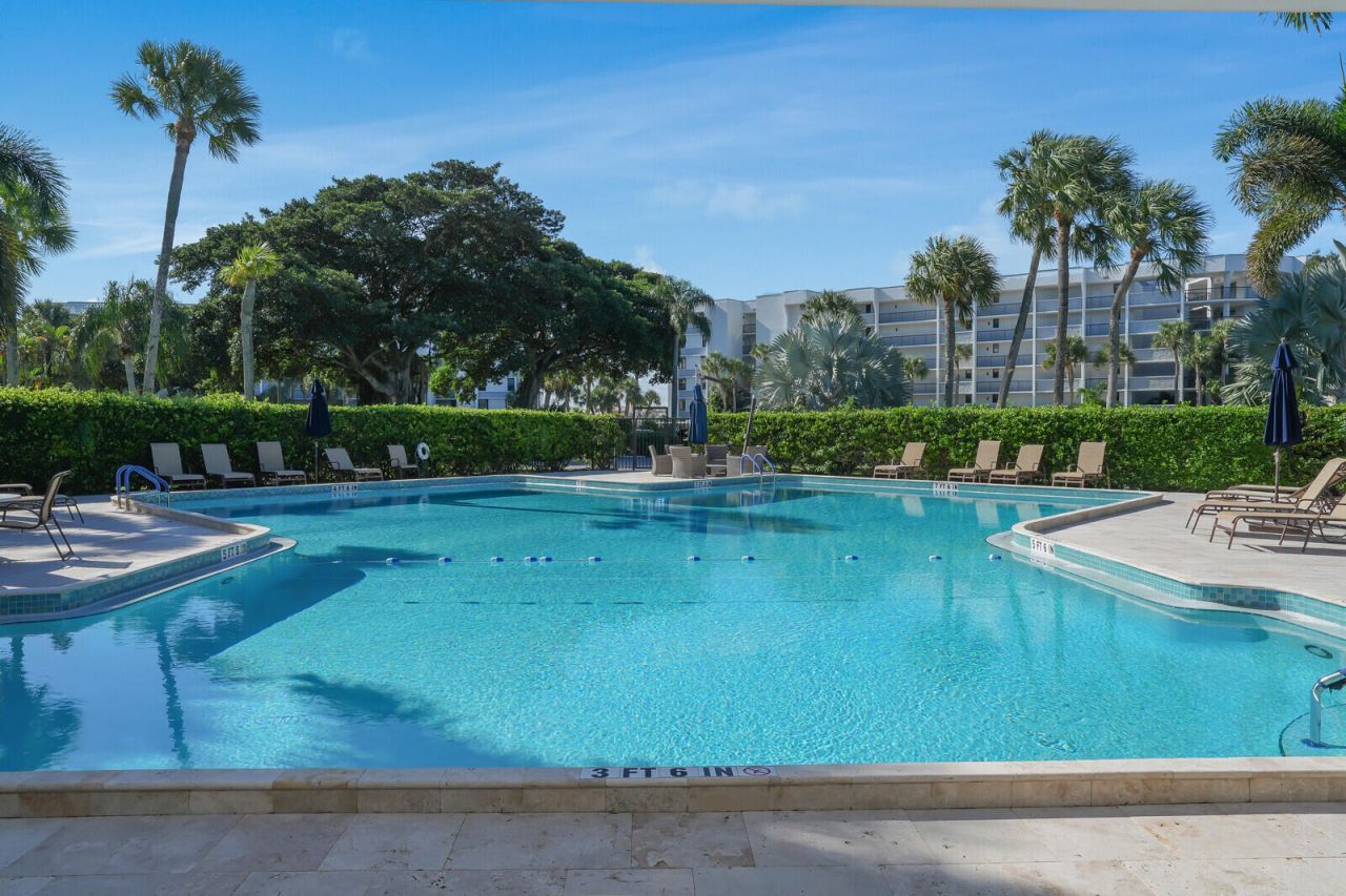 1648 Jupiter Cove Drive, Unit 209, Jupiter, FL 33469 Photo