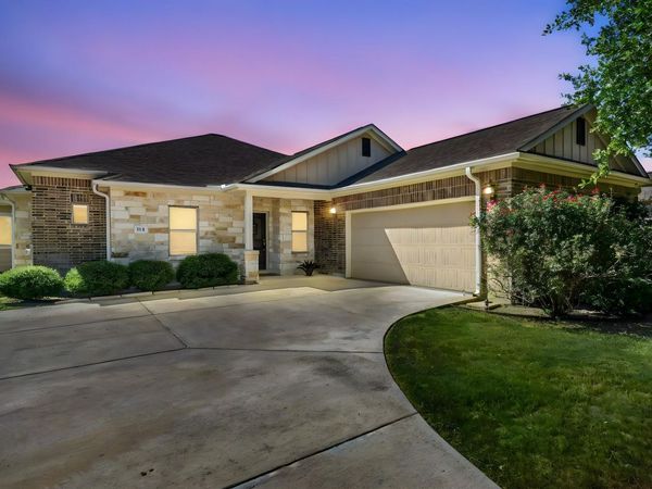 104 Estrella LN, Bertram, TX 78605
