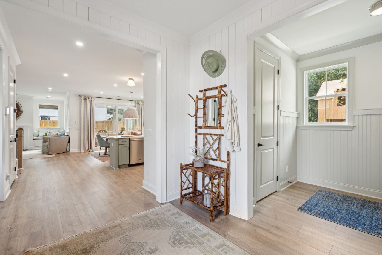 301 Livewell Court Photo 10