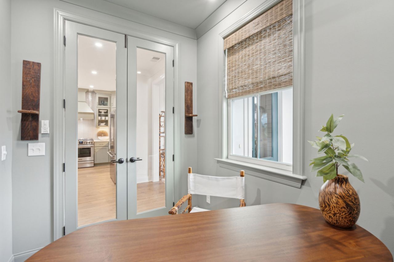 301 Livewell Court Photo 33