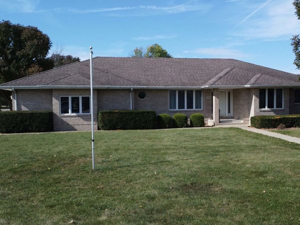 601 N Church Street, Crescent City, IL 60928