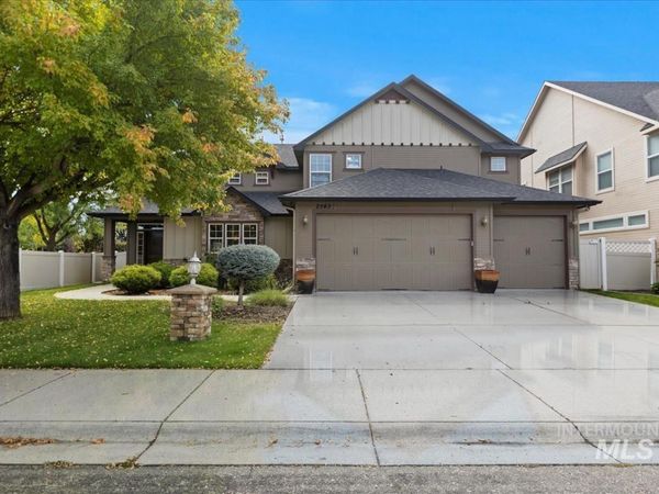 2543 W Divide Creek, Meridian, ID 83646