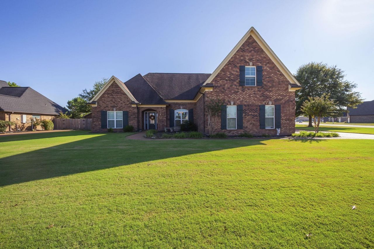 525 Hedge Rose Blvd, Somerville, TN 38068 Main Photo