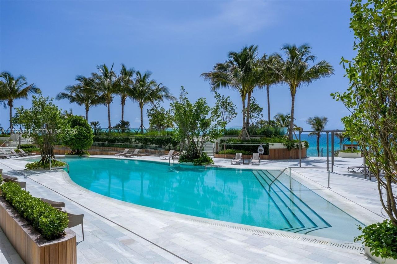 18975 Collins Ave, Unit 3402, Sunny Isles Beach, FL 33160 Photo