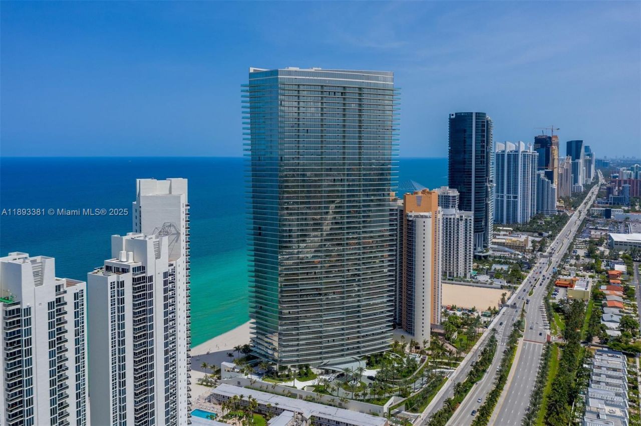 18975 Collins Ave, Unit 3402, Sunny Isles Beach, FL 33160 Photo