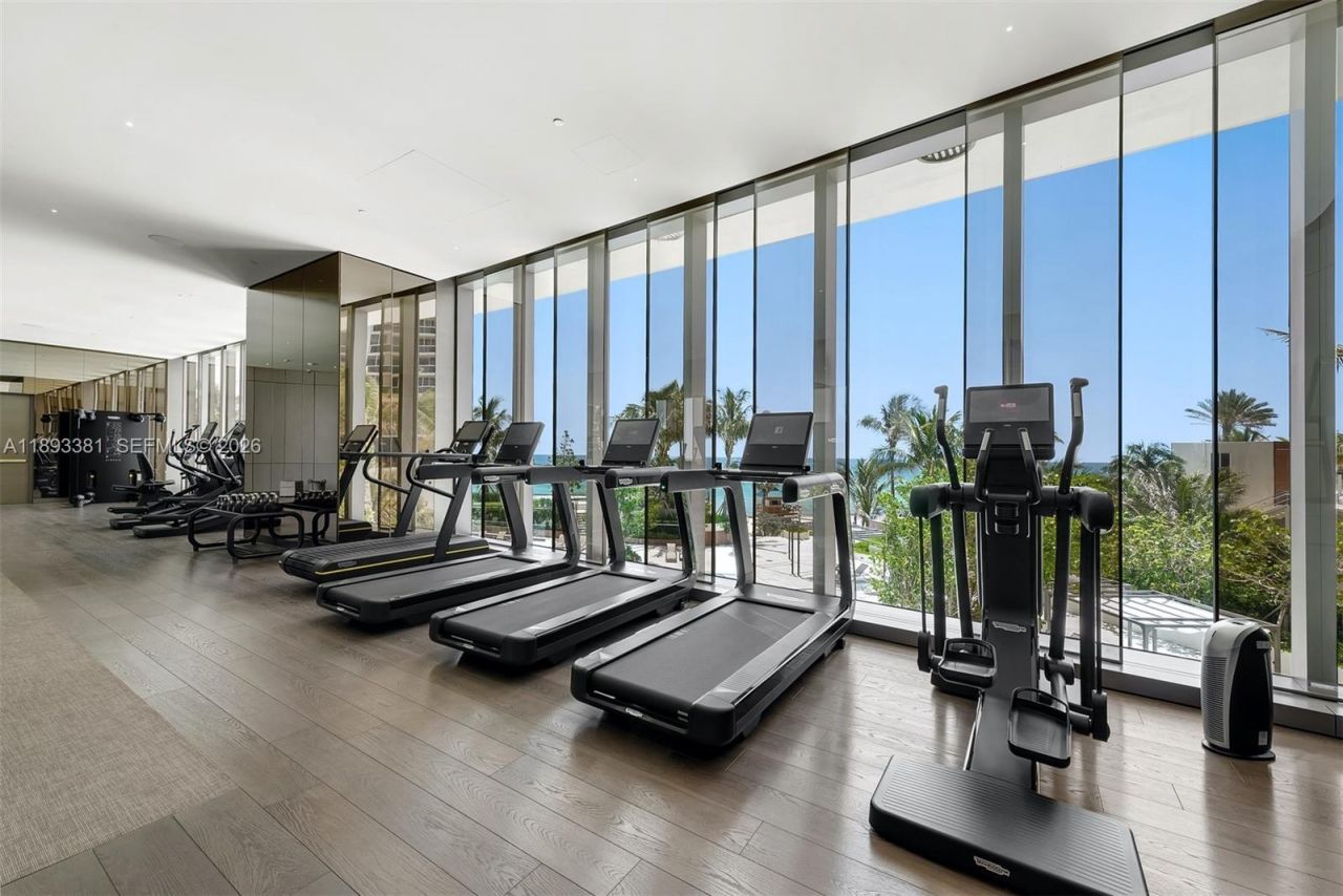 18975 Collins Ave, Unit 3402, Sunny Isles Beach, FL 33160 Photo