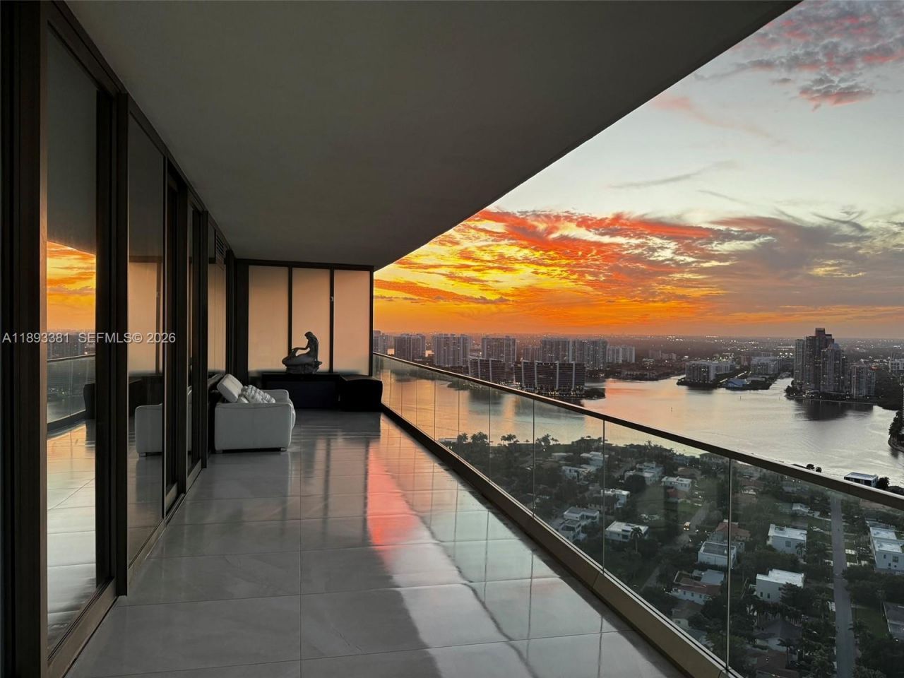 18975 Collins Ave, Unit 3402, Sunny Isles Beach, FL 33160 Photo