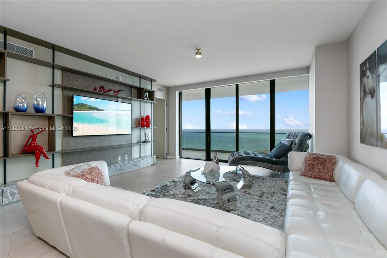 18975 Collins Ave, Unit 3402, Sunny Isles Beach, FL 33160 Photo