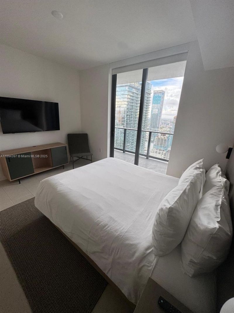 601 NE 1 Ave, Unit 3802, Miami, FL 33132 Photo