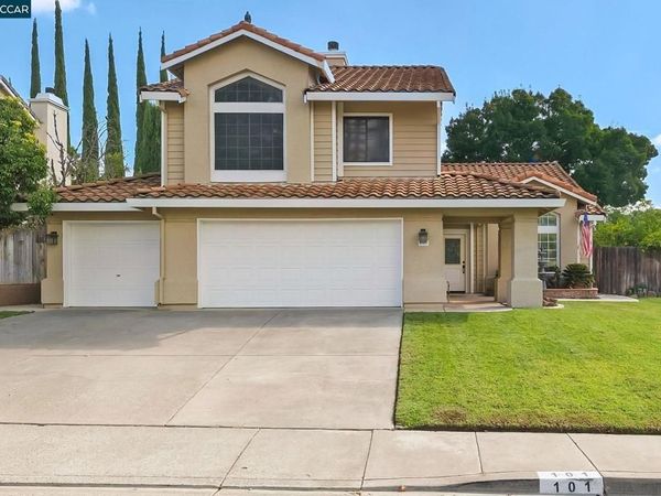 101 101 Silver Eagle Way, Vacaville, CA 95688