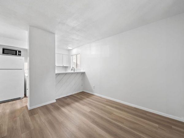 2410 Longview ST, Unit D-202, Austin, TX 78705