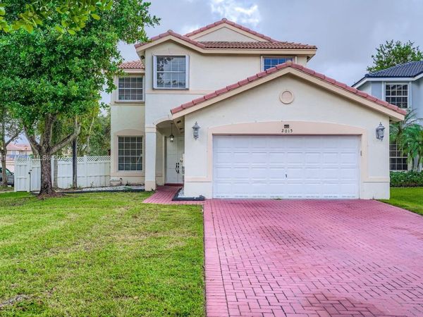 2015 SW 159th Ave, Miramar, FL 33027