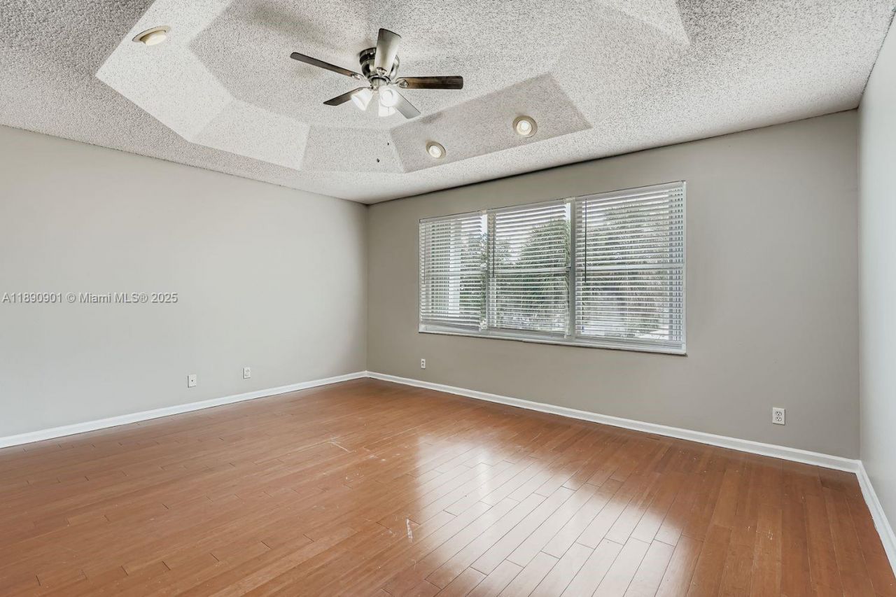 2015 SW 159th Ave, Miramar, FL 33027 Photo