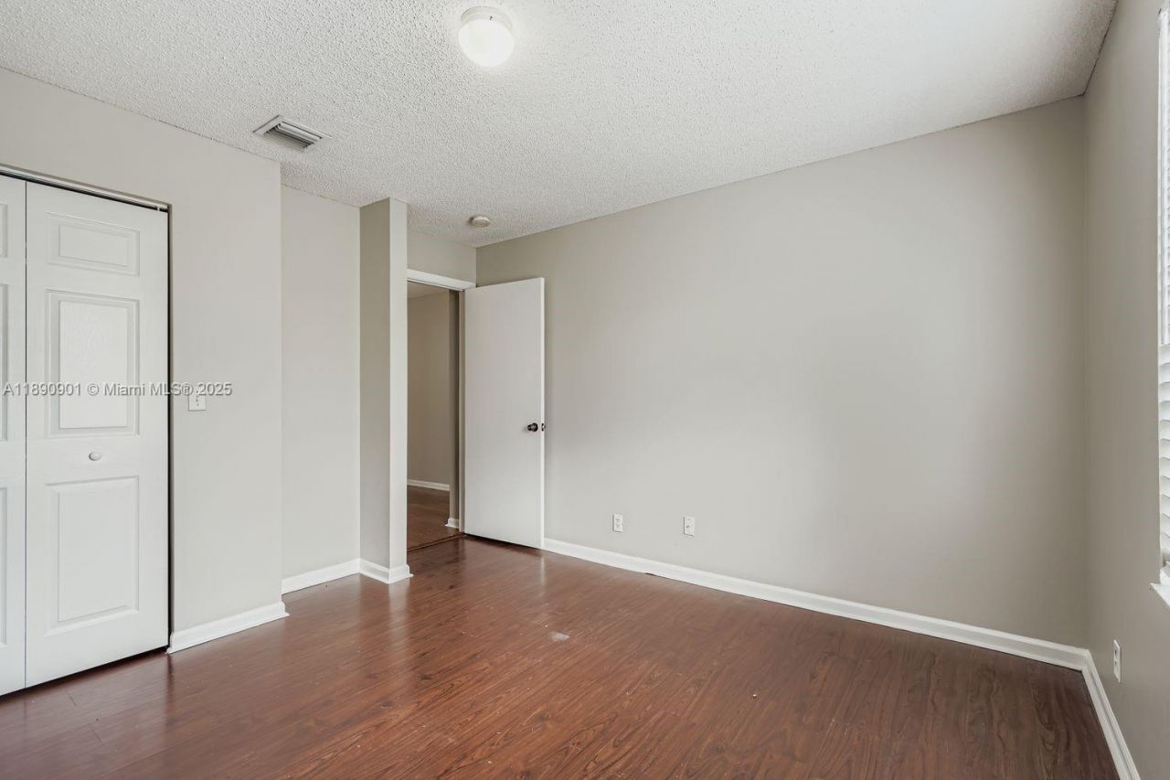 2015 SW 159th Ave, Miramar, FL 33027 Photo